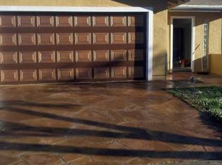 743 W Holguin St, Lancaster, CA