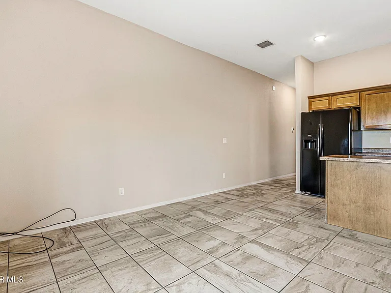 714 Hc Gilbert Minjares Dr #A — Photo 22