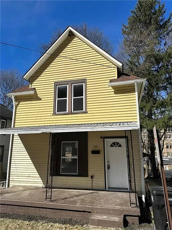 428 Highland Ave photo 1