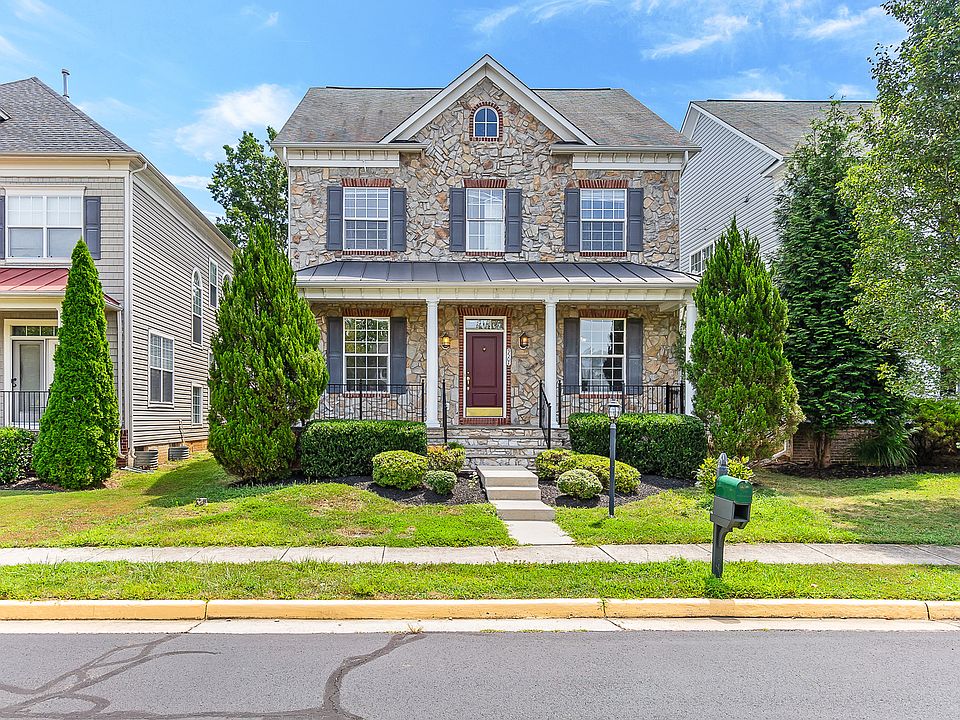 1st image of 9504 Tarvie Cir
