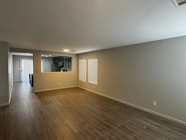 8319 Rose Quartz Ct — Photo 4