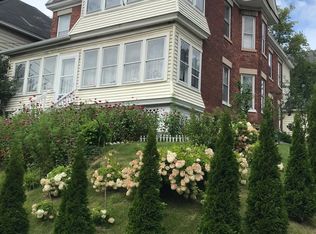 240-242 Vrooman Ave, Amsterdam, NY 12010