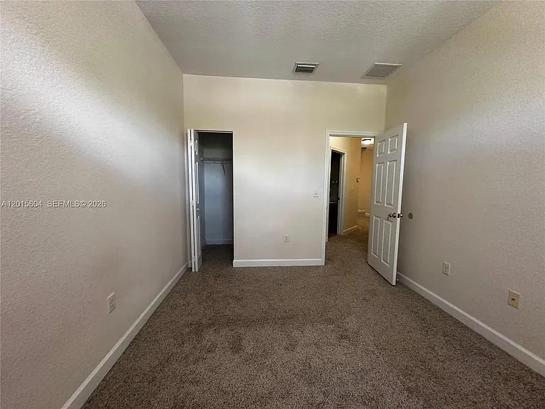 1036 NE 208th St #1036 — Photo 12