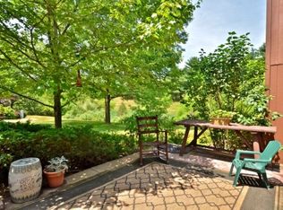 7 Glen View Dr, Annandale, NJ 08801