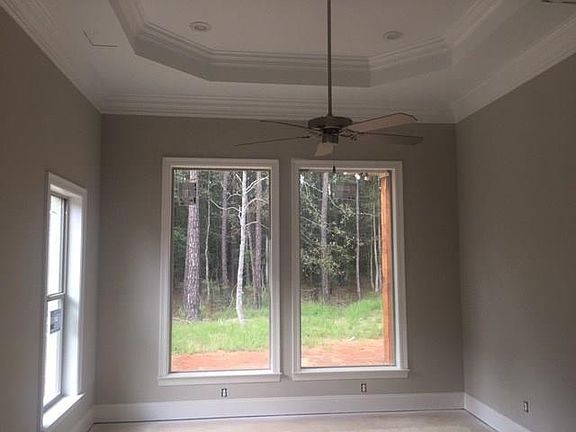 4th image of 221 Grande Masion Blvd