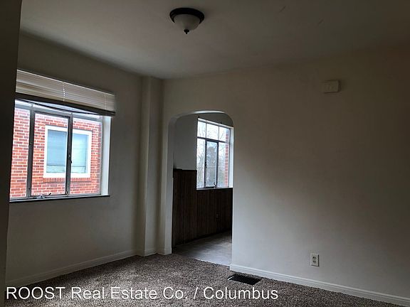 4th image of 376 S Chase Ave #B