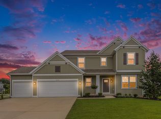 6742 Woodhills Dr NE, Rockford, MI 49341