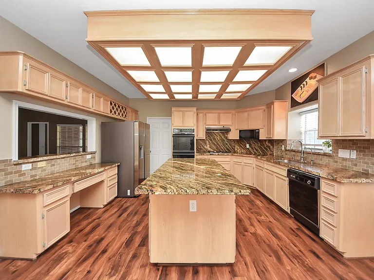 16710 Colony Terrace Dr — Photo 19