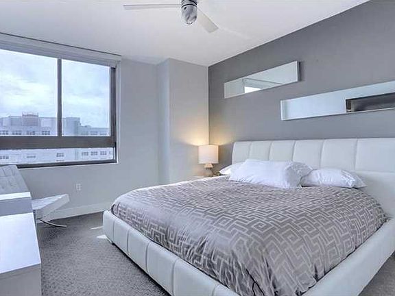 3rd image of 1330 West Ave APT 1214