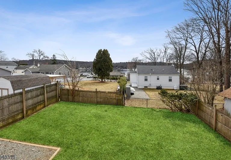 14 Walton Way — Photo 20