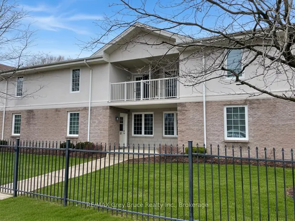 1550 12th Ave E #204, Owen Sound, ON N4K 6N3