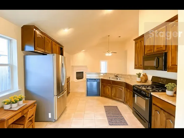 1417 Sun Dr, White Settlement, TX 76108