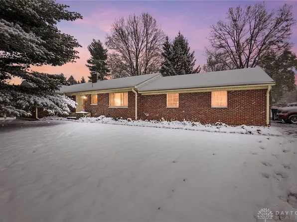 3689 E Patterson Rd, Dayton, OH 45430