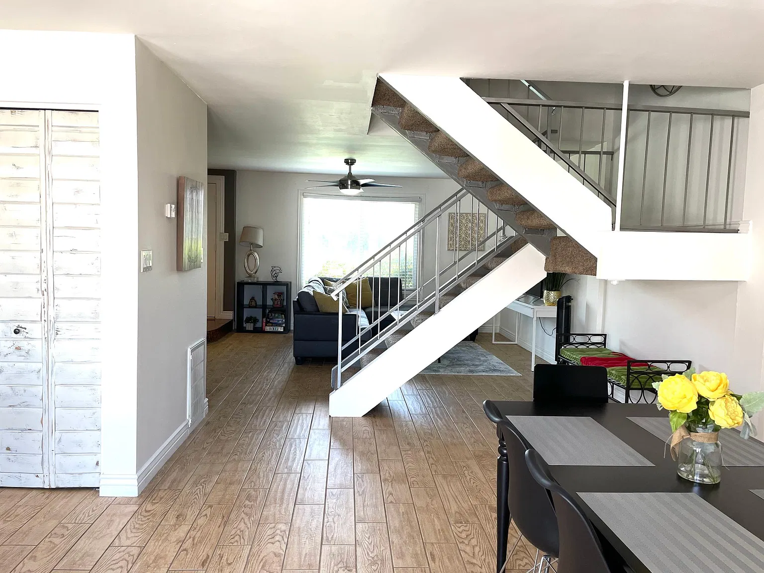 3 bed, 2.5 bath, 1704 sqft, $2,995 — Photo 4
