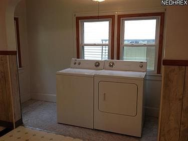5th image of 534 E 16th St