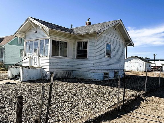 3rd image of 809 Robertson Ave