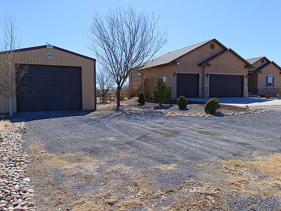 3rd image of 1154 W De La Vista Ct