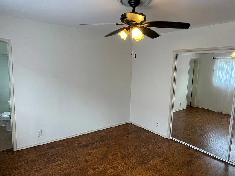 1400 N Fairfax Ave #4 — Photo 20