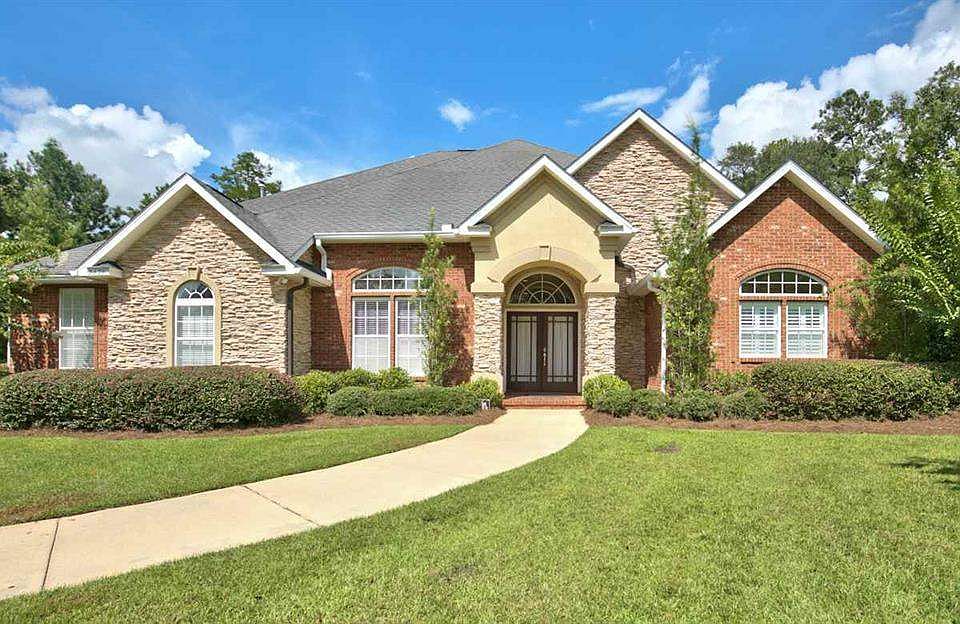 1st image of 2679 Wharton Cir