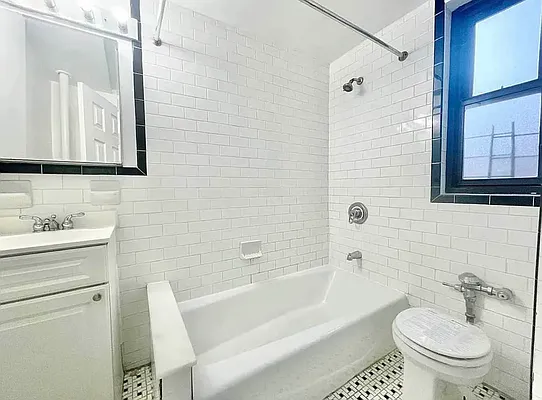 Rented by DALLAL | media 5