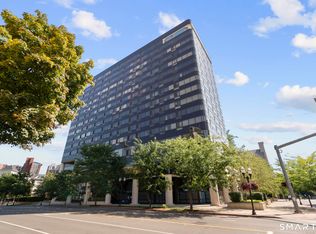 127 Greyrock Pl APT 509, Stamford, CT 06901
