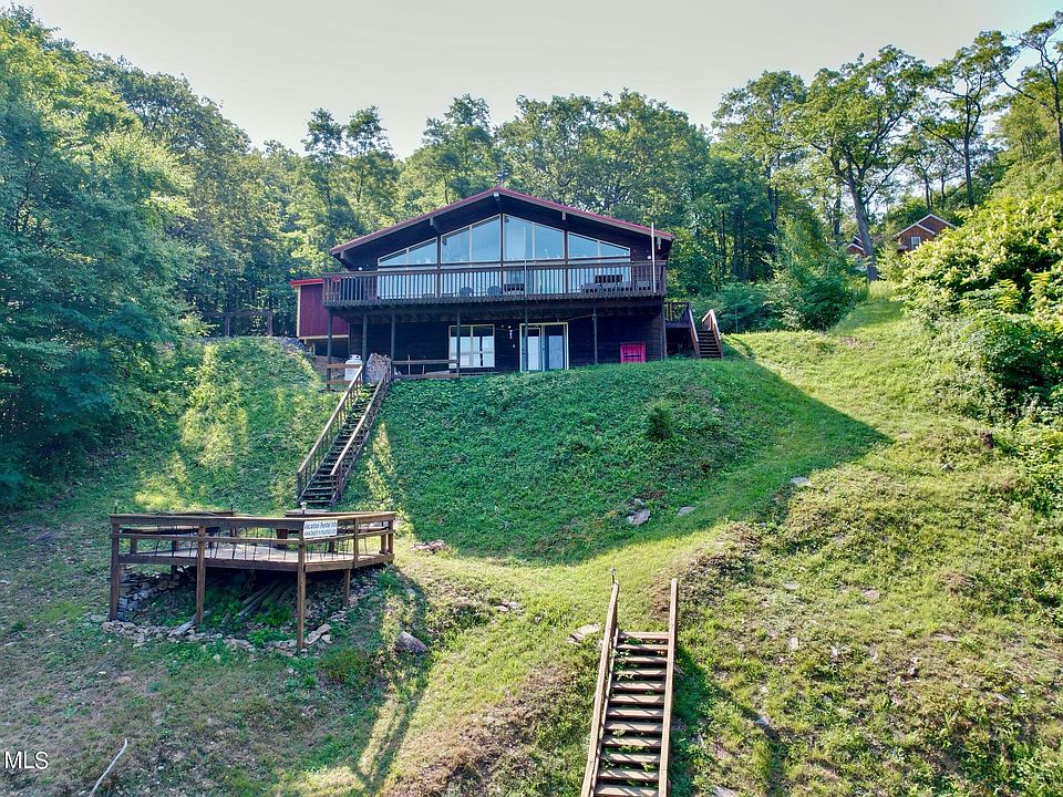 1st image of 384 Little Valley Rd