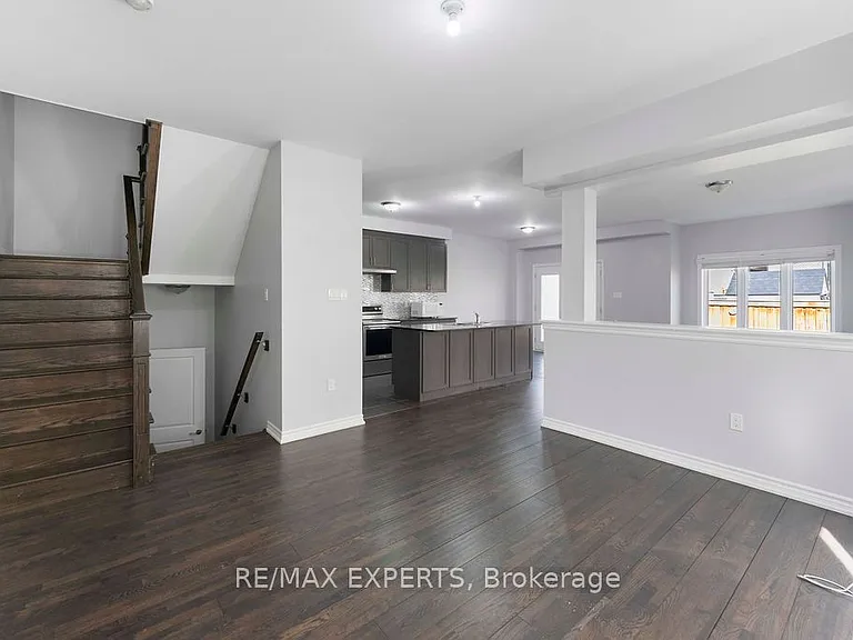 300 Remembrance Rd — Photo 13