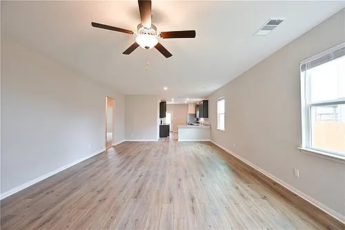 218 Mount Vernon Way Photo 1