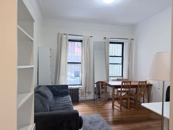 8 West 105th Street image 1 of 14