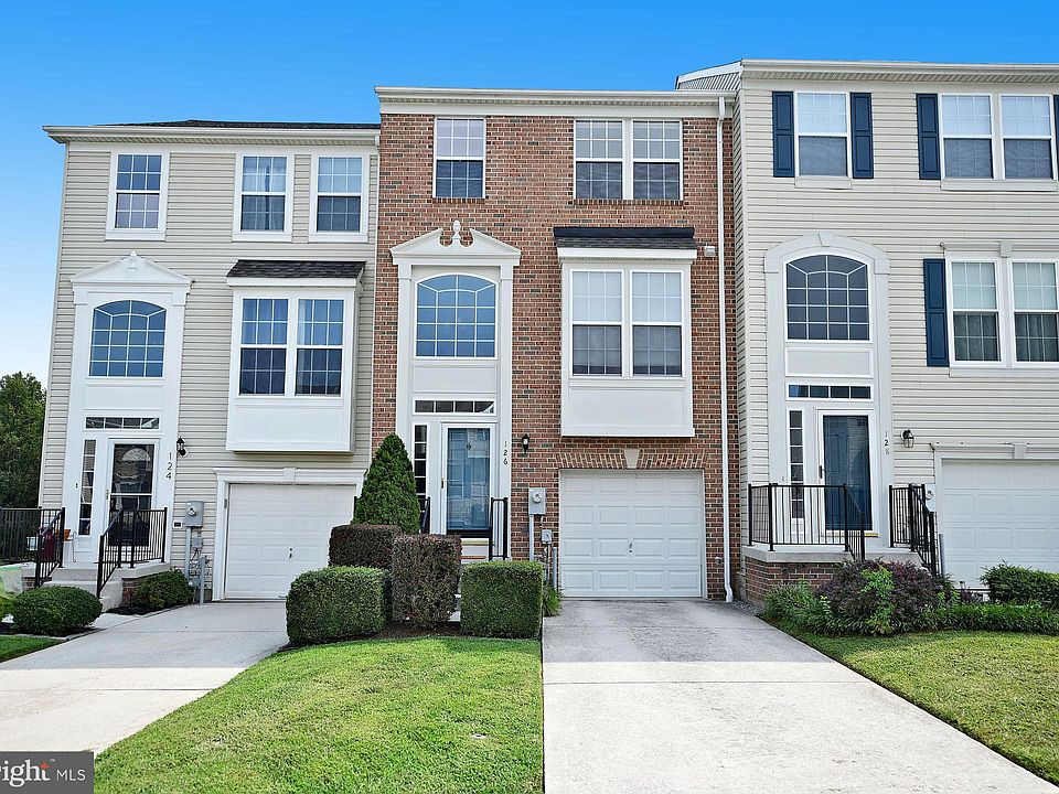 1st image of 126 Spencer Cir