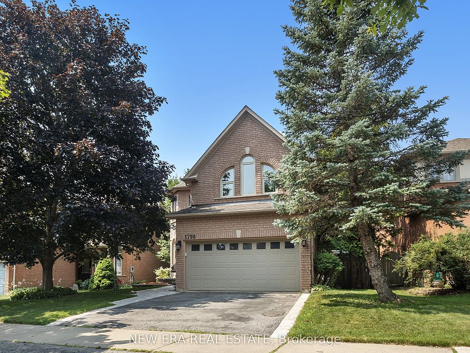 1st image of 1798 Autumn Cres