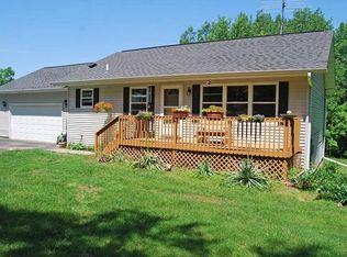 S1721 Blue Ridge Dr, La Valle, WI 53941
