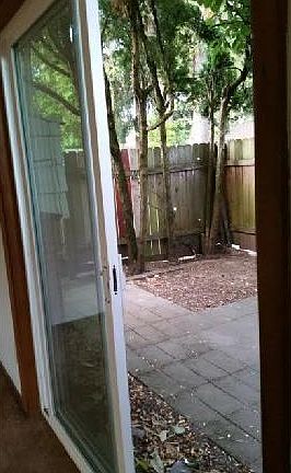 4th image of 215 NW Forest St