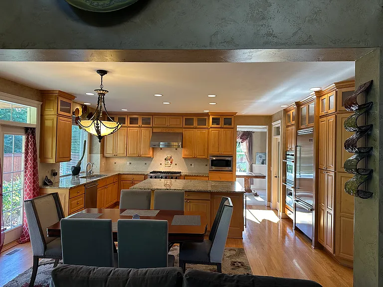 1803 SE 8th St — Photo 22