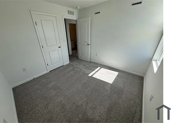 3265 Vesara Dr — Photo 8