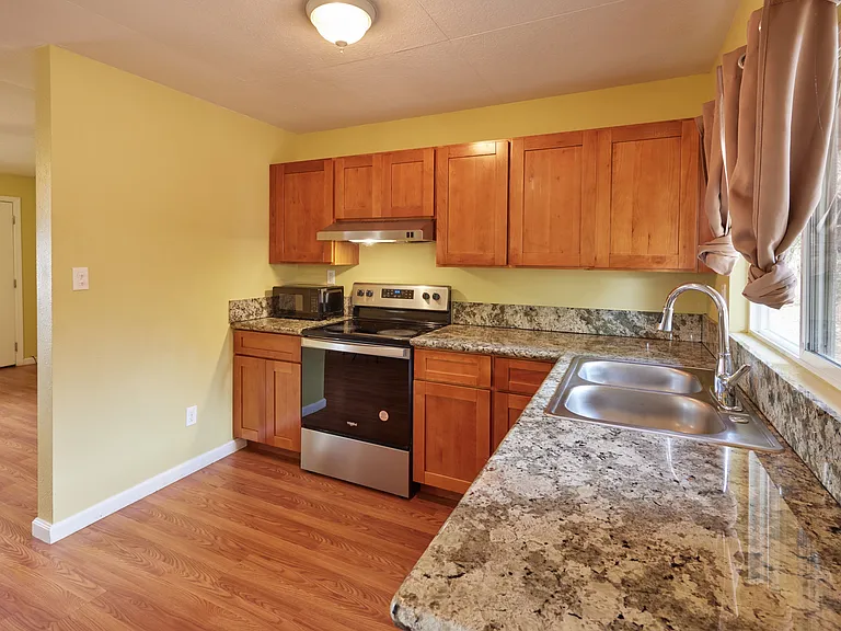 364 Auhana Rd — Photo 4