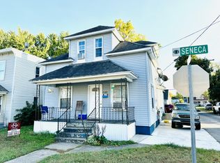 1160 Seneca St SW, Wyoming, MI 49509