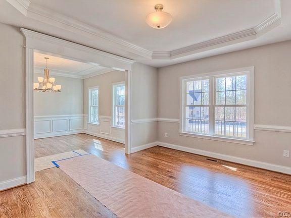 4th image of 5339 Heather Brook Lane Gln