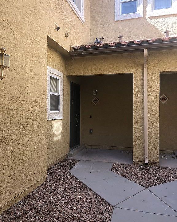 1st image of 601 Menaul Blvd NE Unit 3003