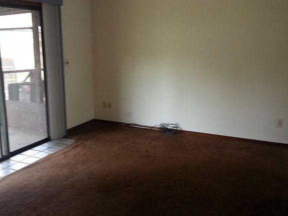5th image of 625 Cherokee Ln