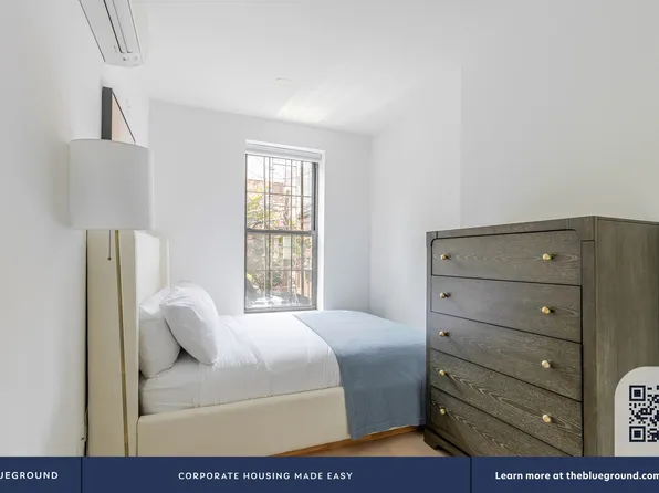 70 Middagh Street image 15 of 22