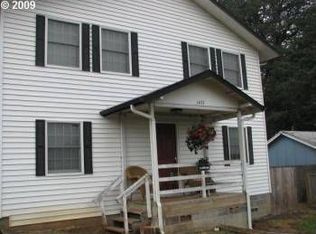 1437 Parks Rd, Cottage Grove, OR 97424