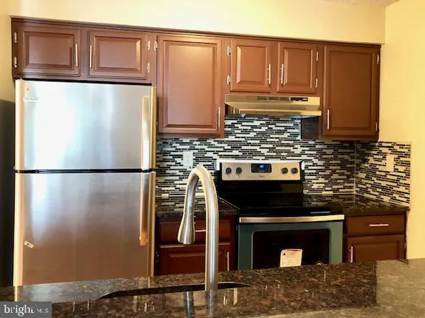 513 Aspen Dr, Plainsboro, NJ 08536