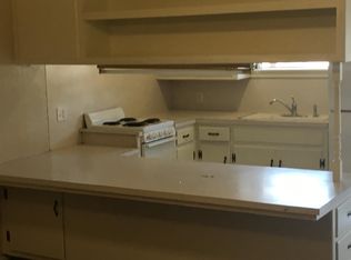 506 E Eureka Ave APT 6, Weatherford, OK 73096