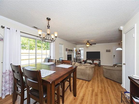 2nd image of 4415 Segovia Ct