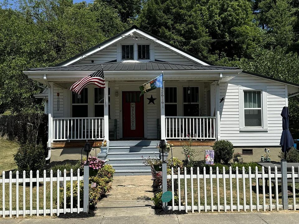 1st image of 2616 King St NE