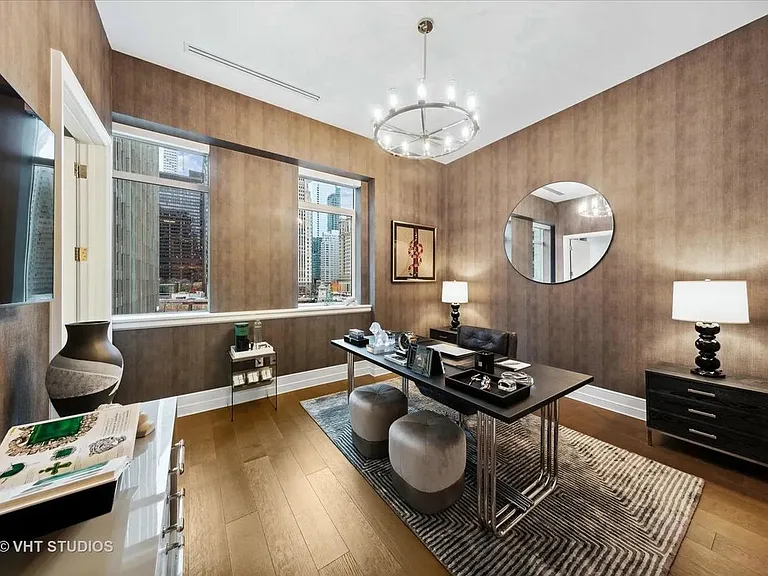 435 N Michigan Ave #401 — Photo 20
