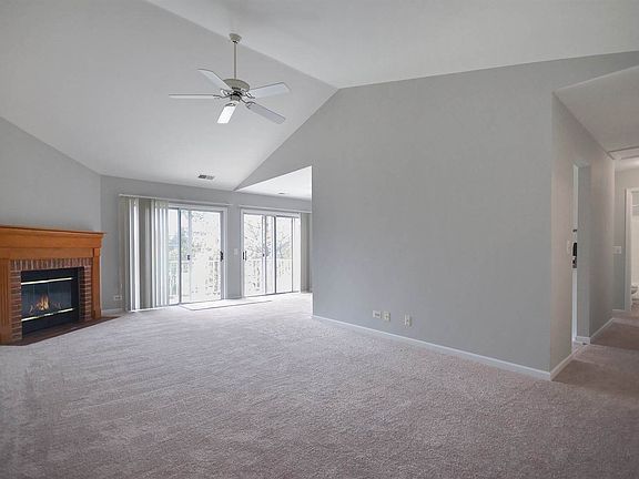 2nd image of 2791 Glasgow Ct Unit W2