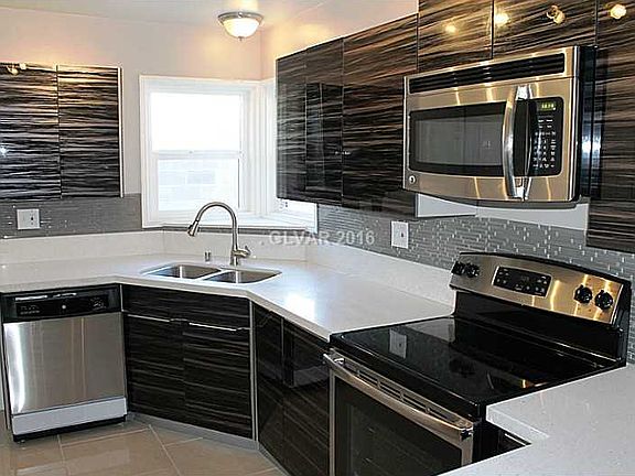 4th image of 1434 Cottonwood Pl