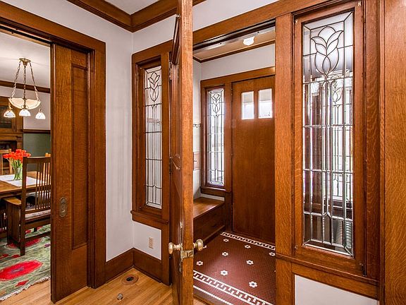 2nd image of 988 Fairmount Ave